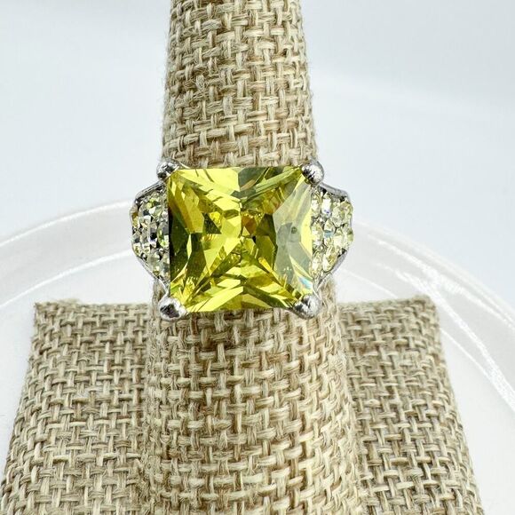 Vintage Leach & Garner Yellow Rhinestone Statement Ring Retro Glam Regency - Picture 4 of 10